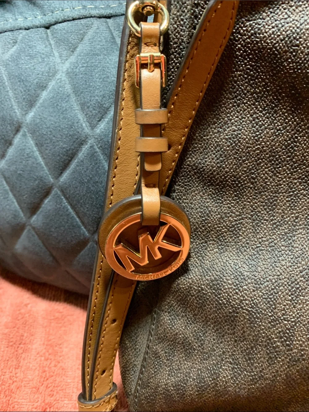 Michael Kors jet set travel large messenger bag